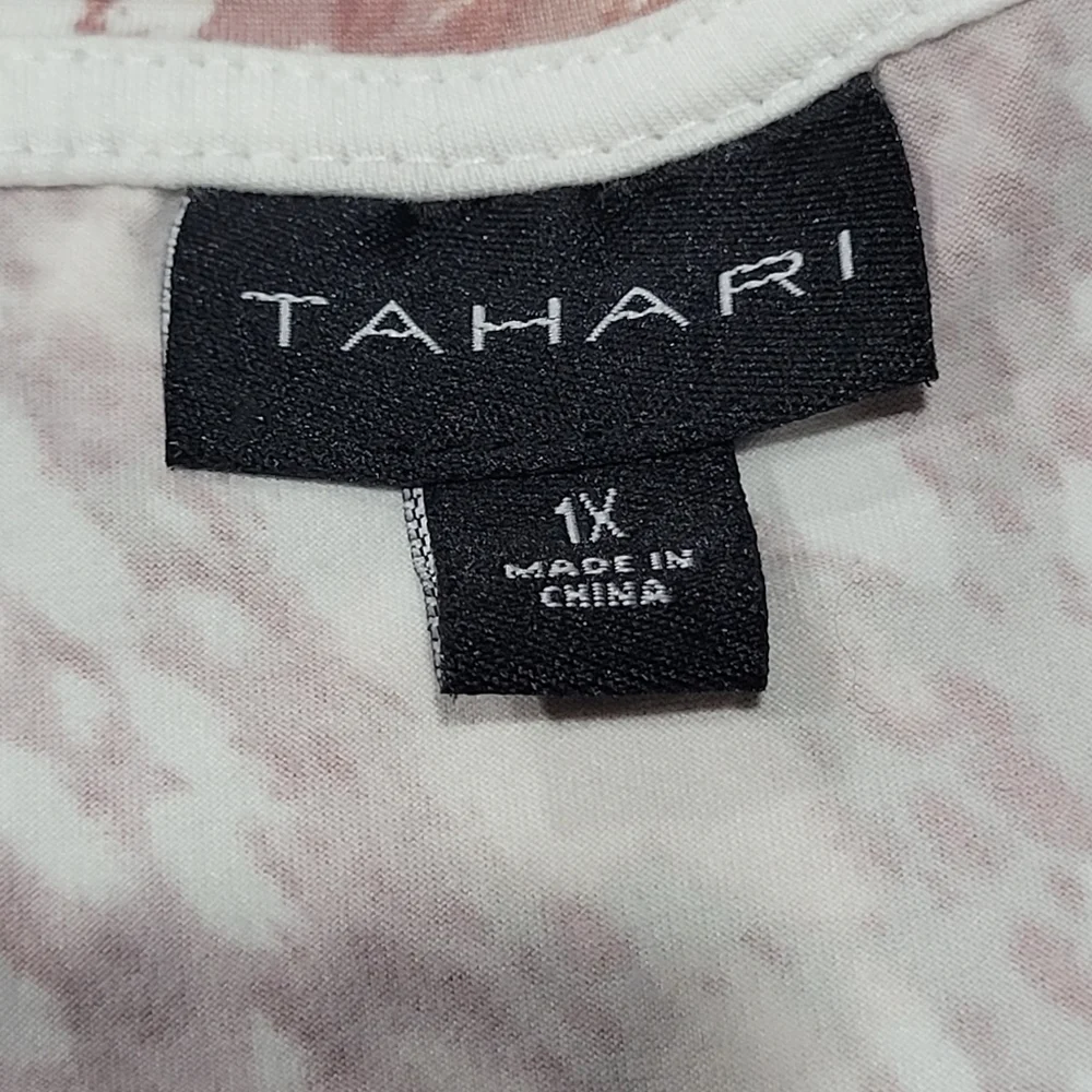 Tahari 1x pink
